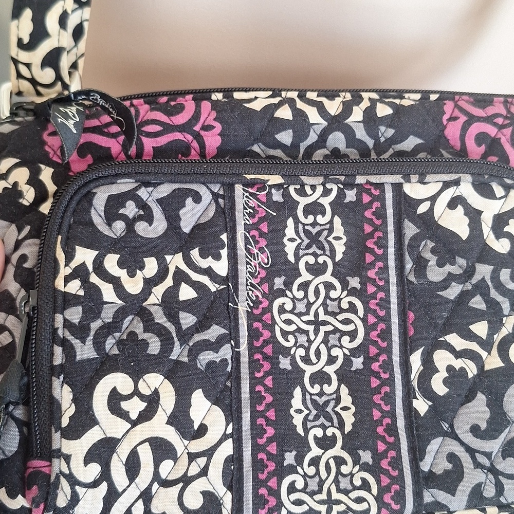 Vera Bradley Scroll Medallion Little Crossbody Bag Retired Pattern Black Purple - Picture 12 of 12